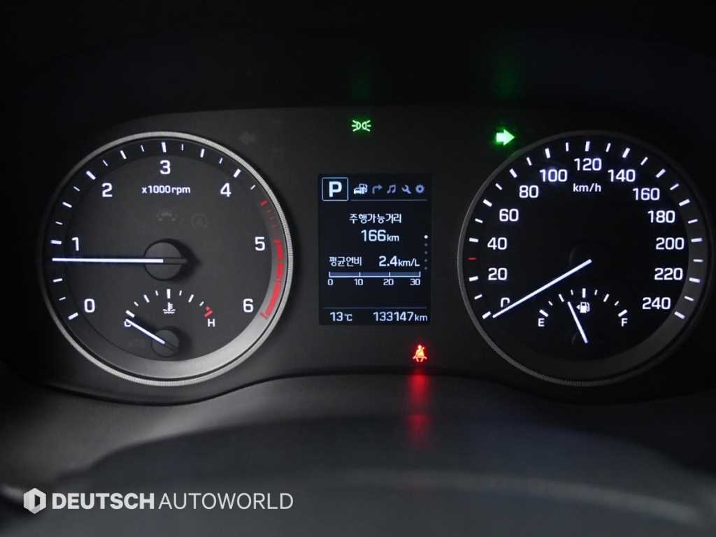 HYUNDAI Tucson - Vista 8