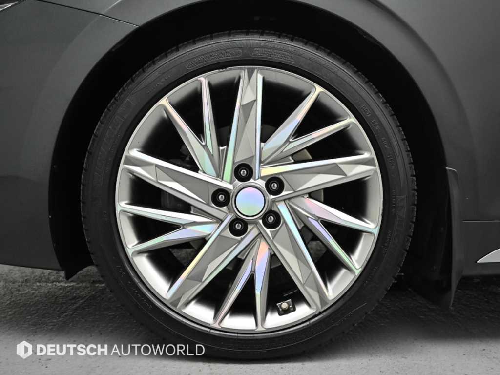 HYUNDAI Grandeur - Vista 5