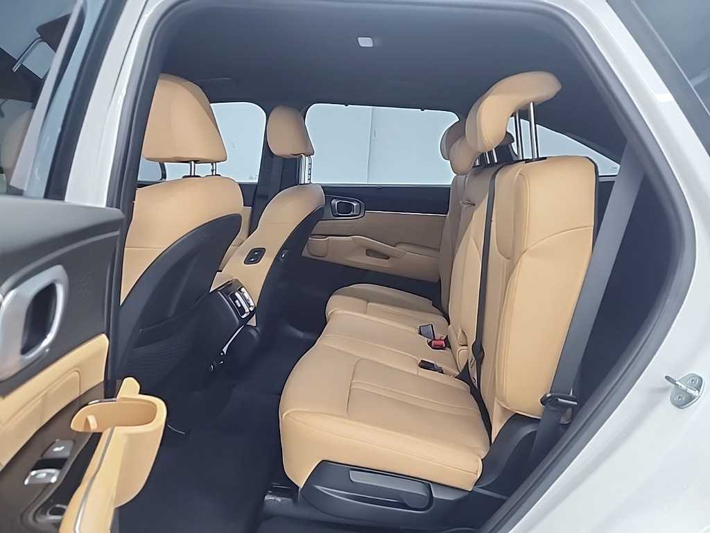 KIA Sorento - Vista 12