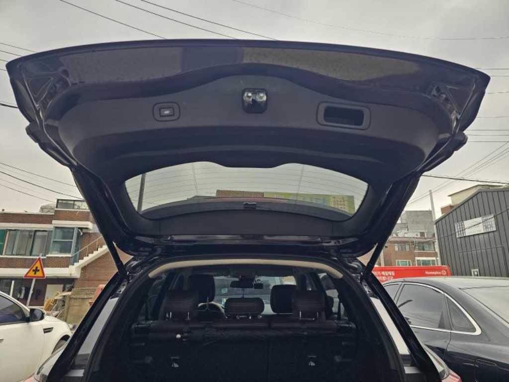 SAMSUNG QM6 - Vista 4