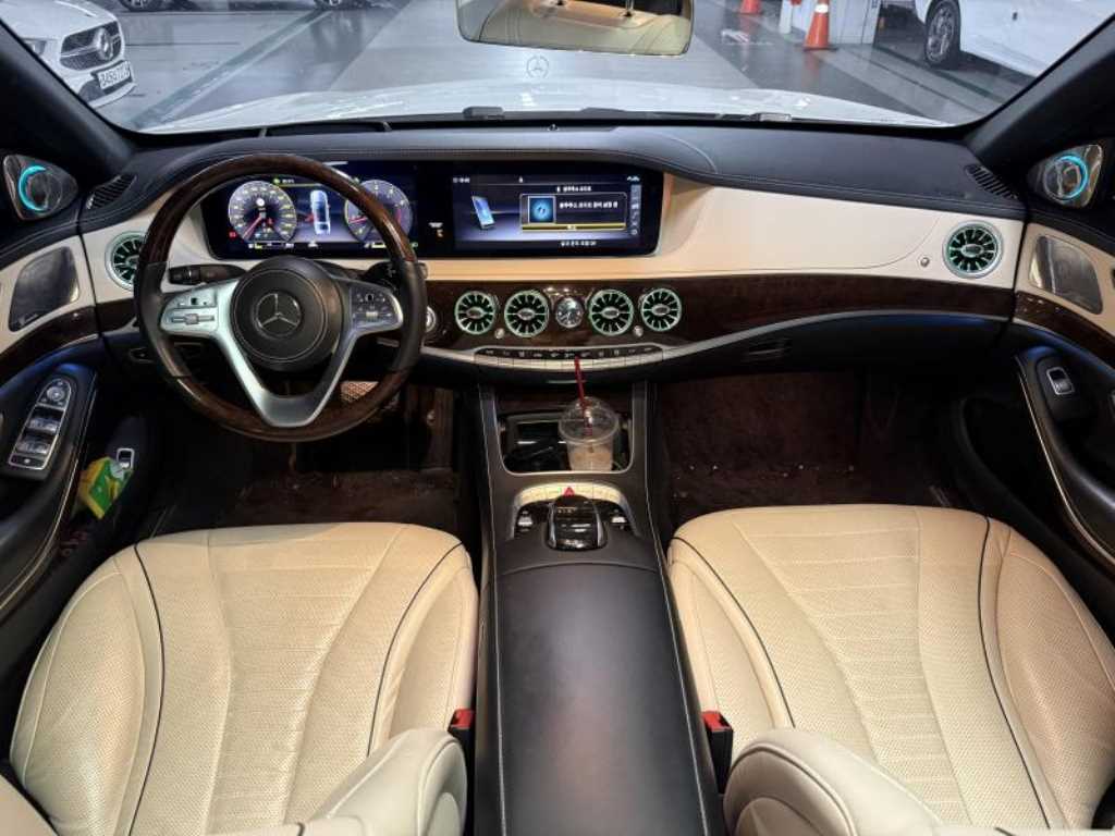 Mercedes Benz S Class - Vista 6