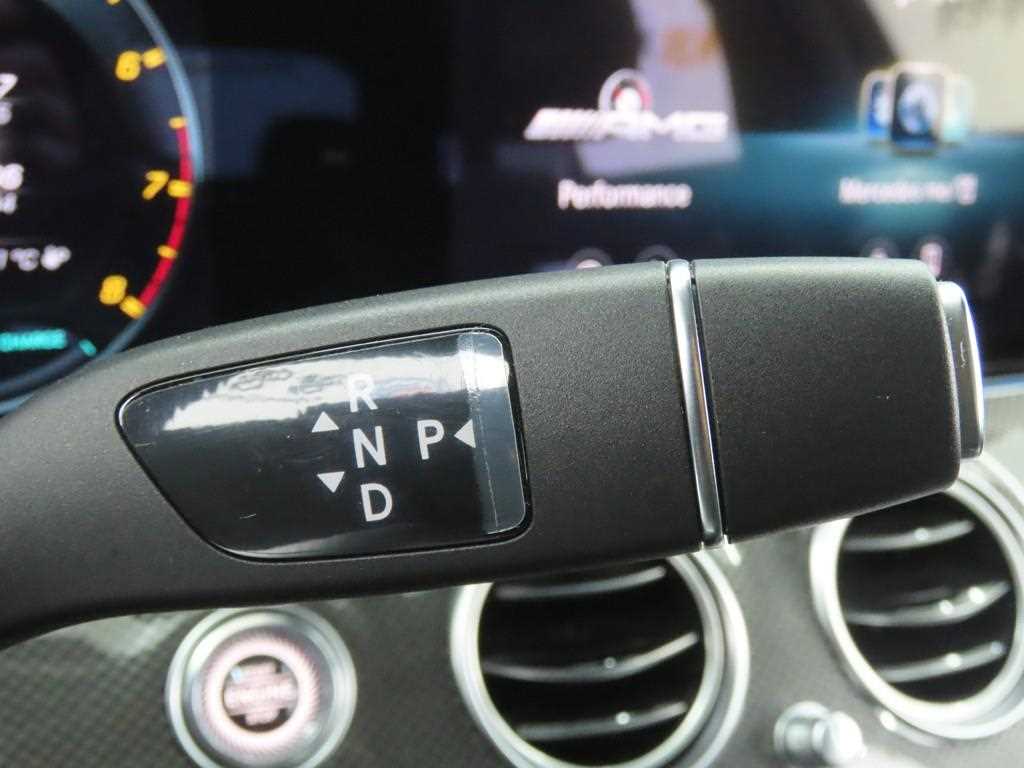 Mercedes Benz E class 2022 Blanco - Importación desde Corea - HF Imports Iquique - Foto 13