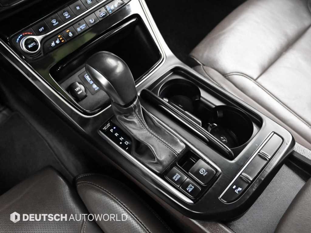 HYUNDAI Grandeur - Vista 9