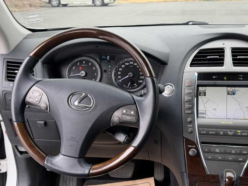 Lexus ES - Vista 10