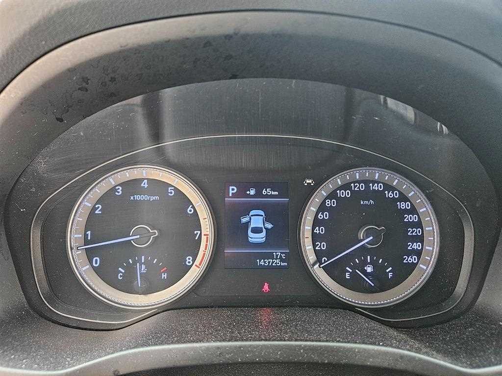 HYUNDAI Grandeur - Vista 7