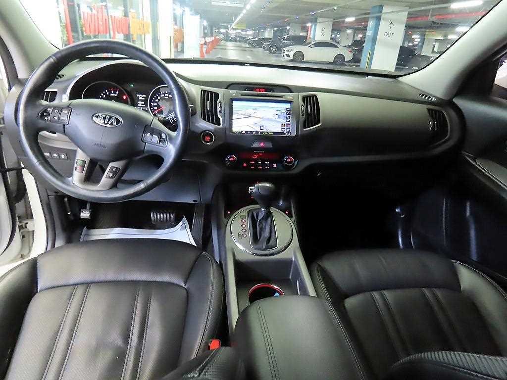 KIA Sportage - Vista 10