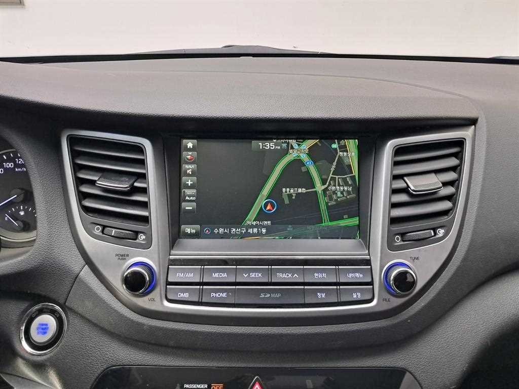 HYUNDAI Tucson - Vista 9