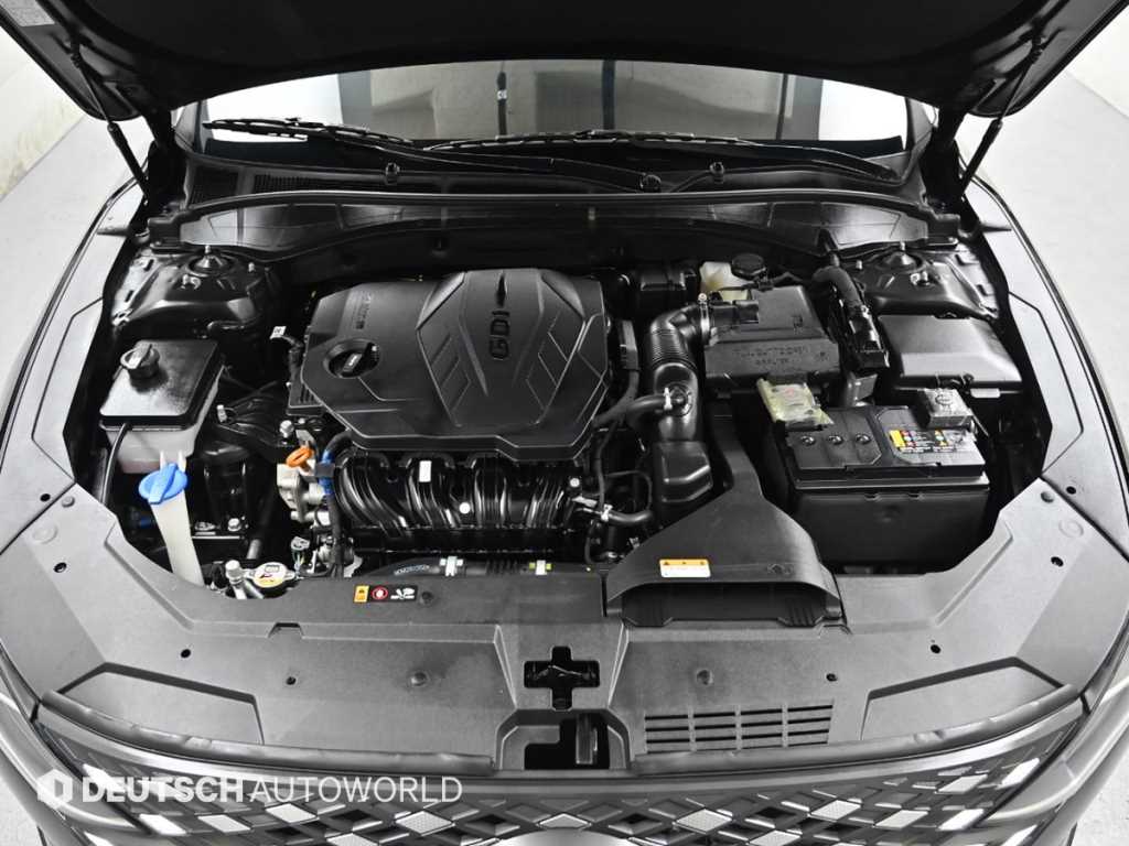 HYUNDAI Grandeur - Vista 6