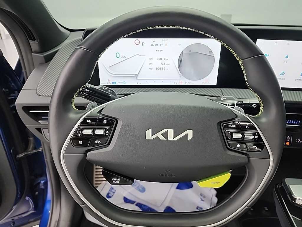 KIA EV6 - Vista 9