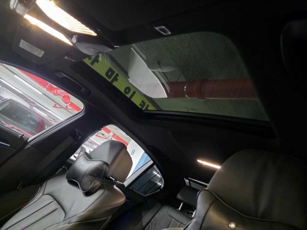 BMW 5 Series - Vista 5