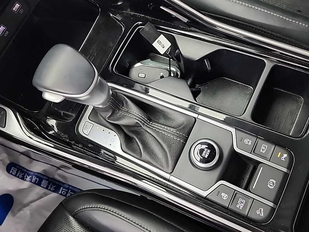 KIA Sorento - Vista 8