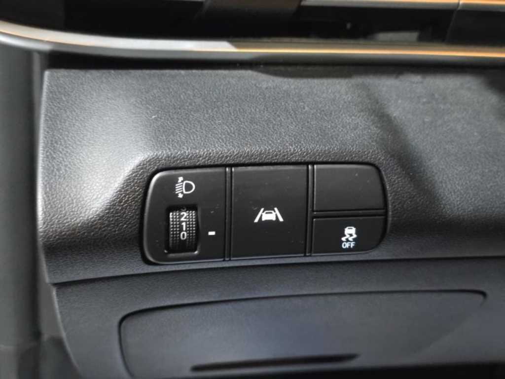 HYUNDAI Avante 2023 Blanco - Importación desde Corea - HF Imports Iquique - Foto 14