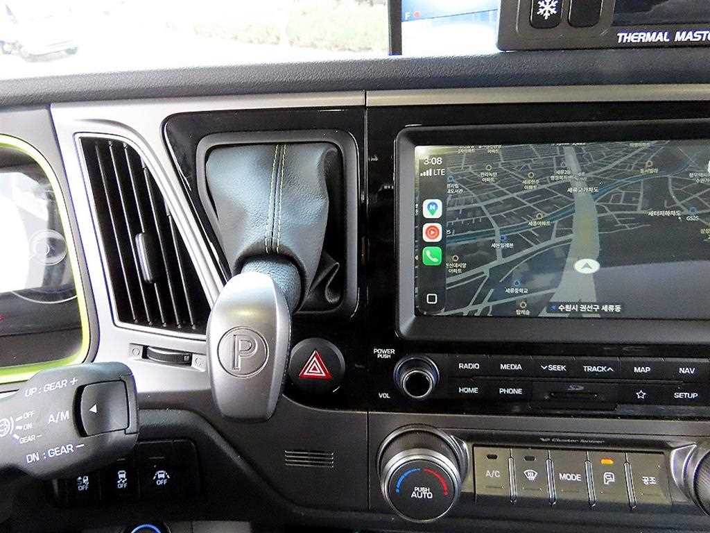 medium and large cargo truck - Vista 12