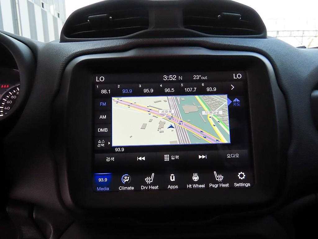 Jeep Renegade 2019 Gris - Importación desde Corea - HF Imports Iquique - Foto 13