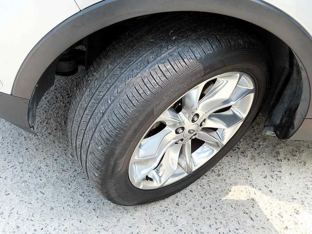 Ford Explorer 2015 Plateado - Importación desde Corea - HF Imports Iquique - Foto 20