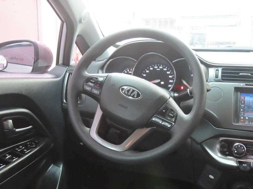 KIA Pride 2013 - Importación desde Corea - HF Imports Iquique - Foto 17