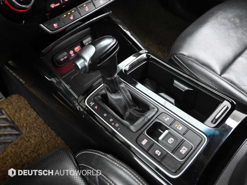 KIA Sorento - Vista 9