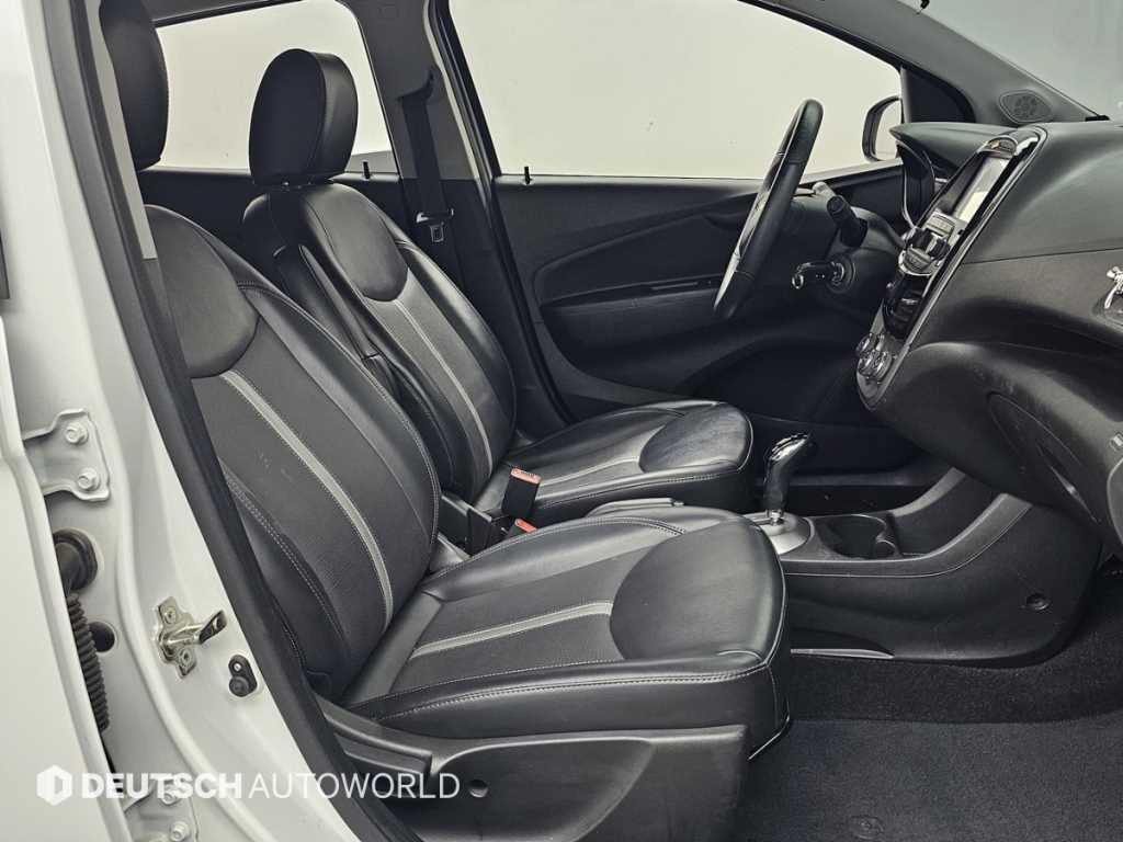 Chevrolet Spark - Vista 10