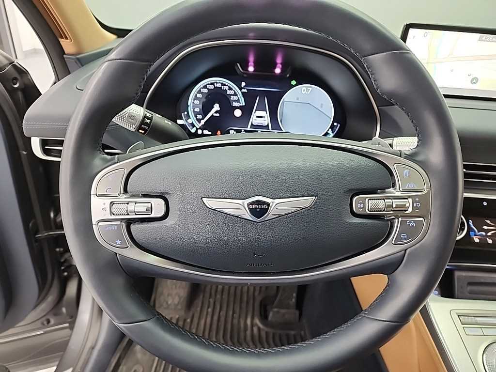 Genesis GV80 - Vista 9