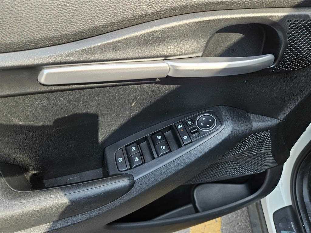 KIA Seltos - Vista 9