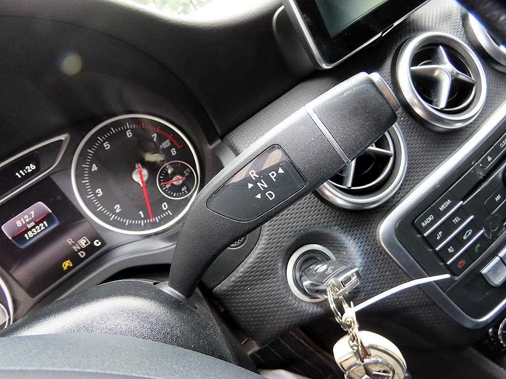 Mercedes Benz A Class - Vista 10