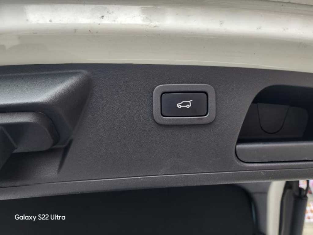 Jaguar E-PACE - Vista 11