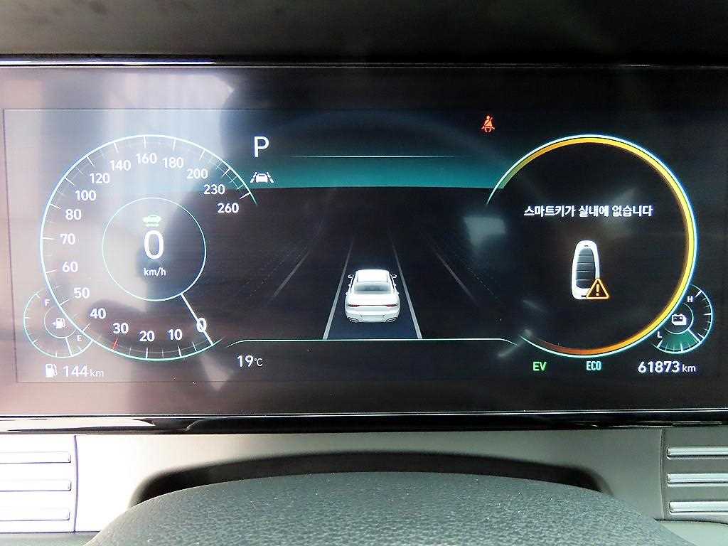 HYUNDAI Grandeur - Vista 9