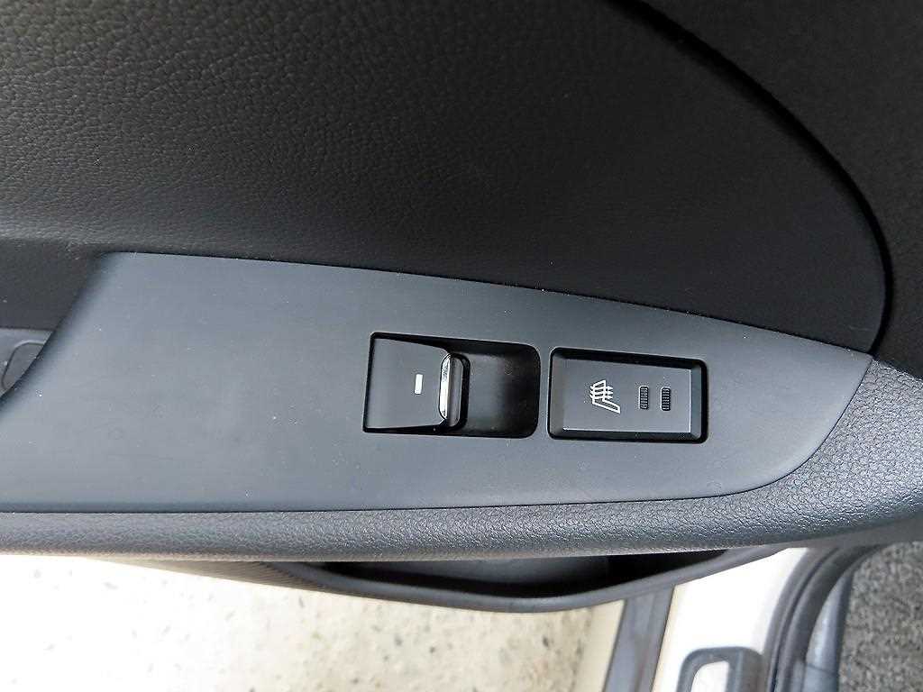 HYUNDAI Tucson 2017 Blanco - Importación desde Corea - HF Imports Iquique - Foto 18