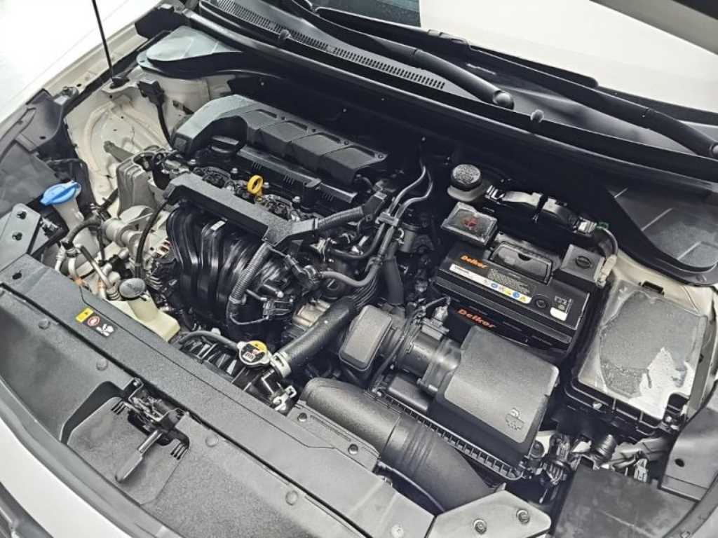 HYUNDAI Avante 2020 Blanco - Importación desde Corea - HF Imports Iquique - Foto 17