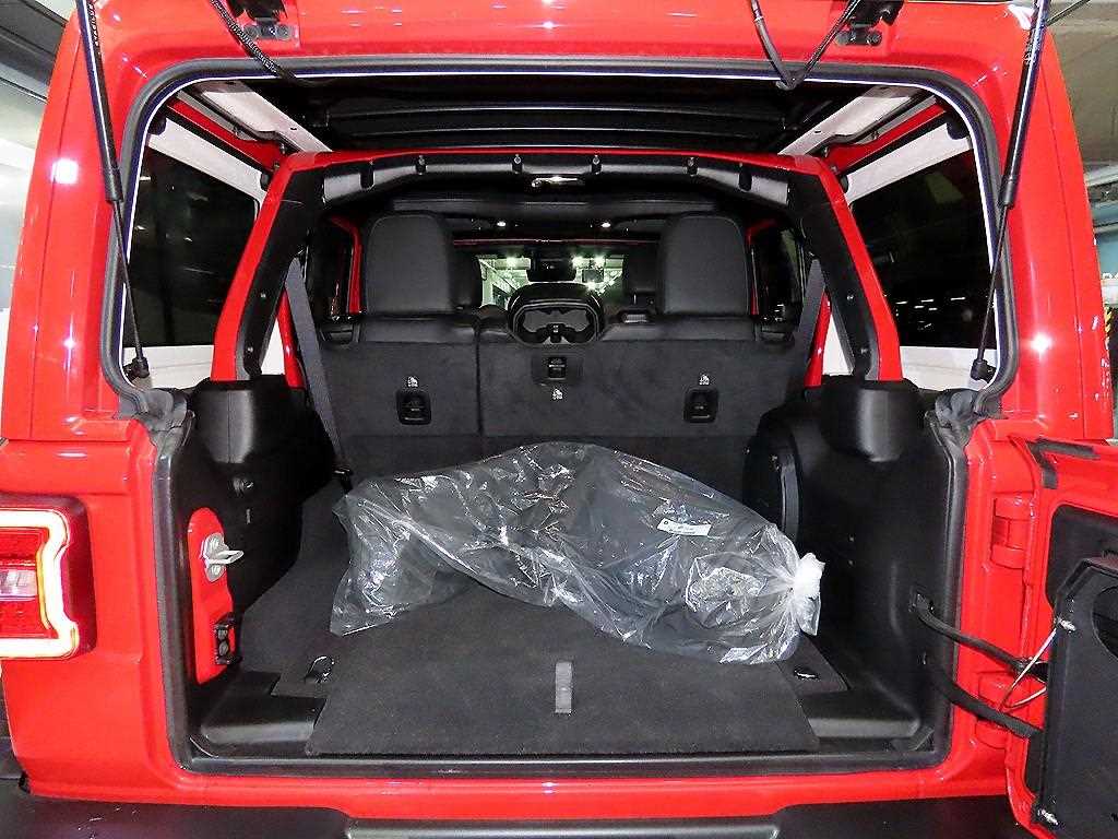 Jeep Wrangler - Vista 7