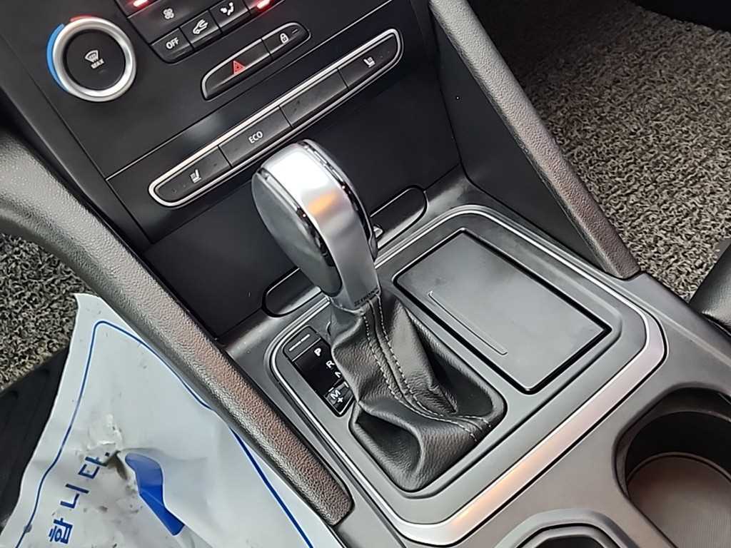 SAMSUNG SM6 - Vista 8