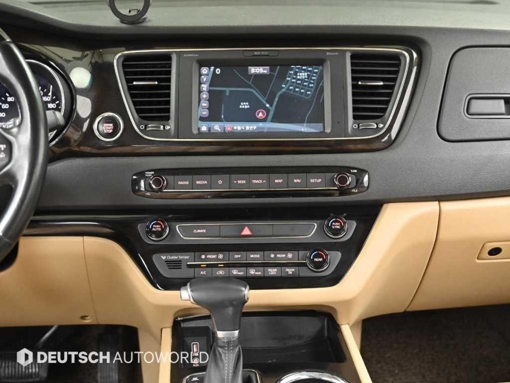 KIA Carnival 2020 Blanco - Importación desde Corea - HF Imports Iquique - Foto 14