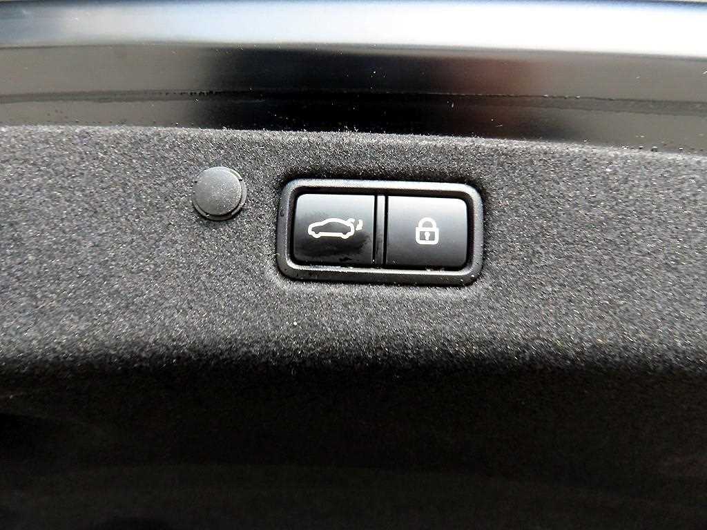 HYUNDAI Grandeur 2020 Negro - Importación desde Corea - HF Imports Iquique - Foto 18