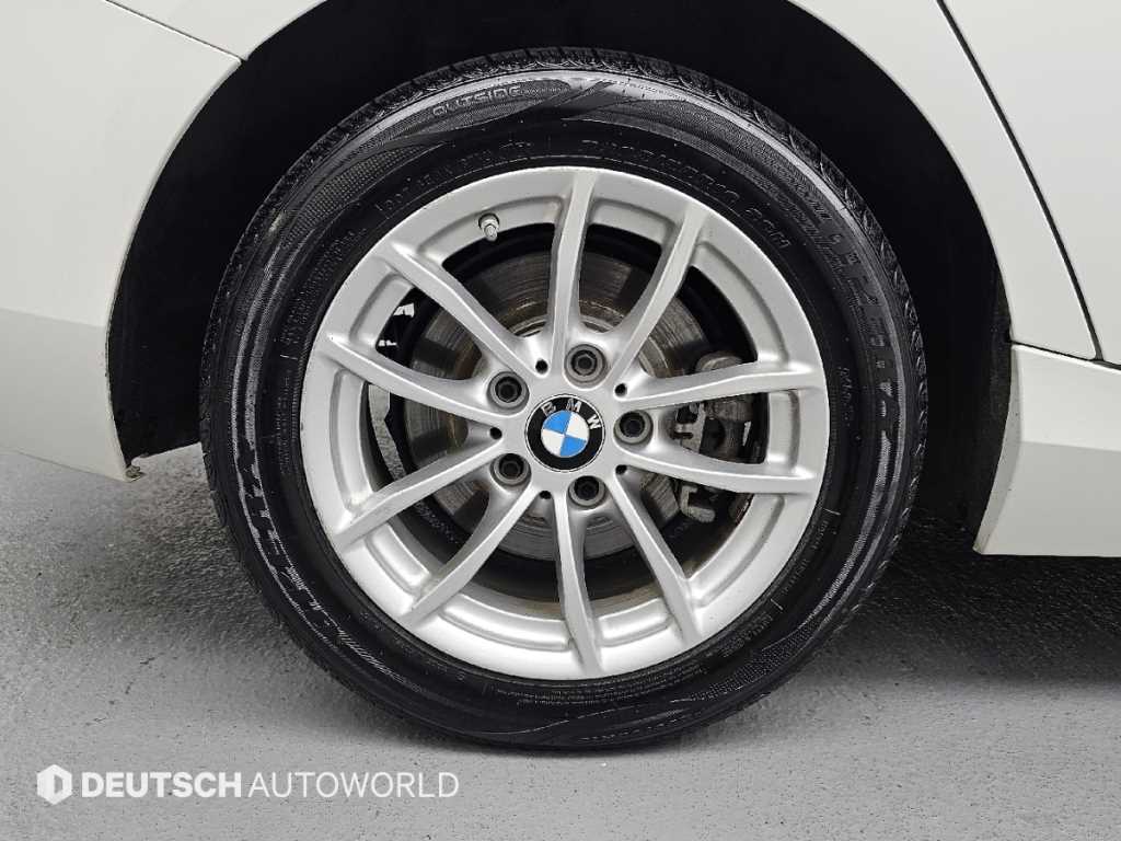 BMW 1 series - Vista 5