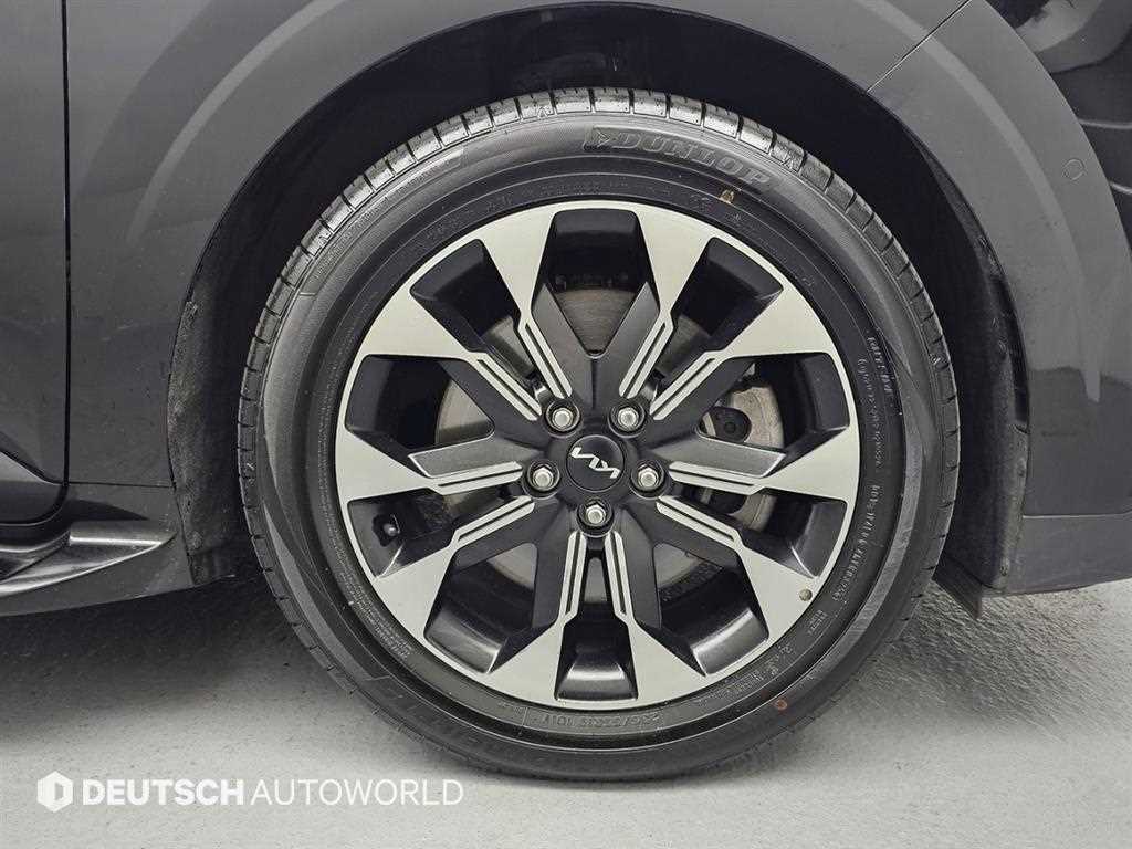 KIA Carnival - Vista 5