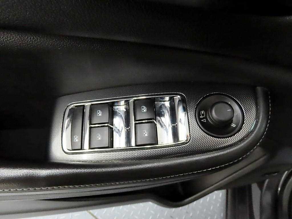 Chevrolet Malibu - Vista 11