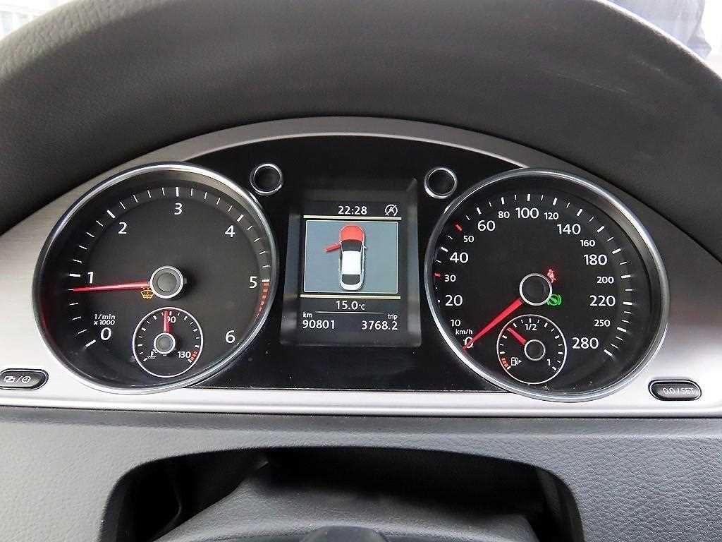 Volkswagen CC - Vista 9