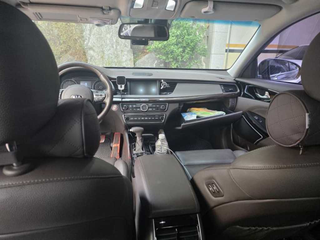 KIA K7 - Vista 7