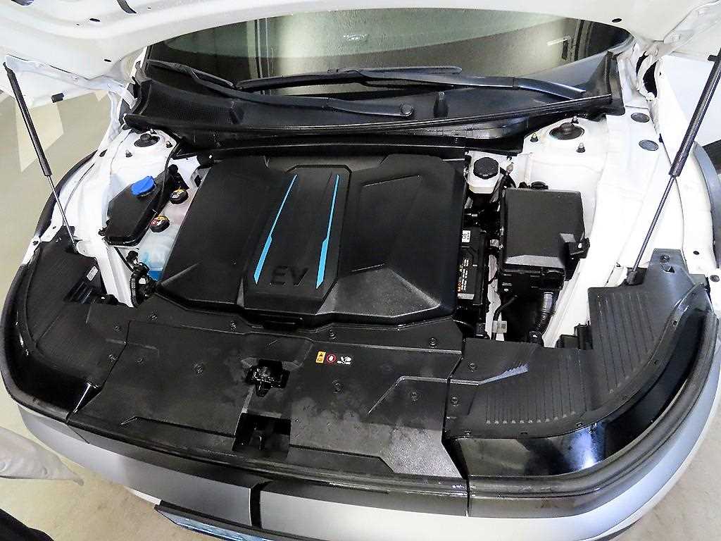 HYUNDAI Ioniq 5 2022 Blanco - Importación desde Corea - HF Imports Iquique - Foto 19