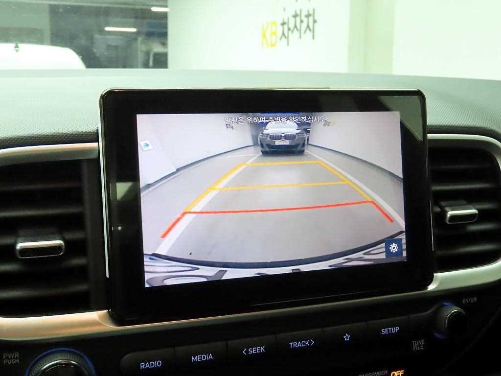 HYUNDAI Venue 2021 Negro - Importación desde Corea - HF Imports Iquique - Foto 17