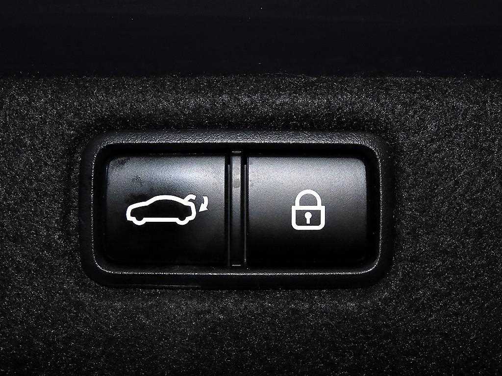 KIA K9 2014 Negro - Importación desde Corea - HF Imports Iquique - Foto 16