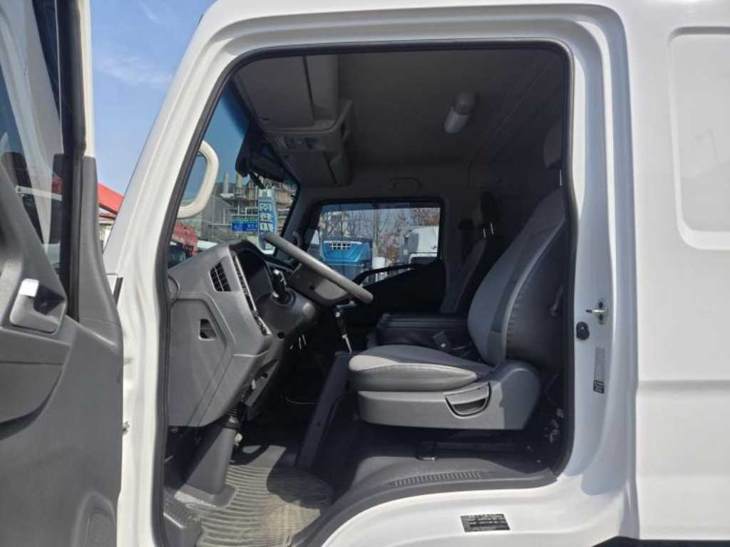 medium and large cargo Cargo - Vista 11