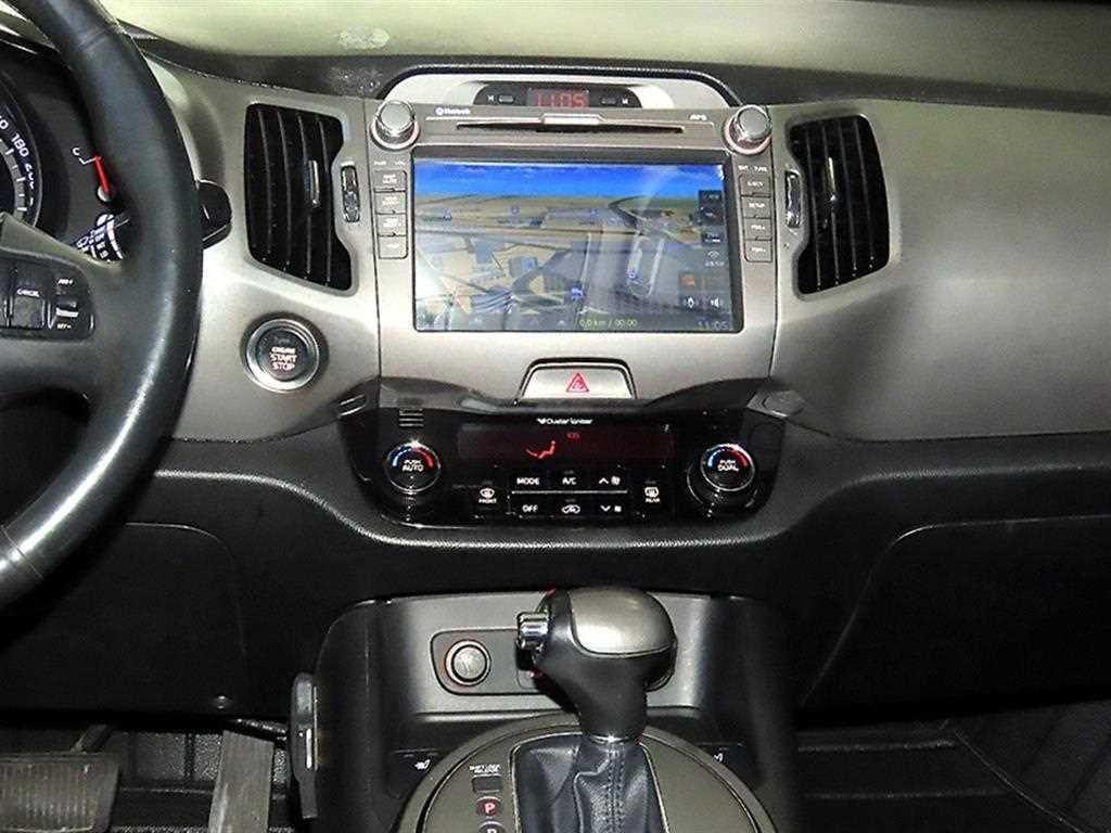 KIA Sportage - Vista 11