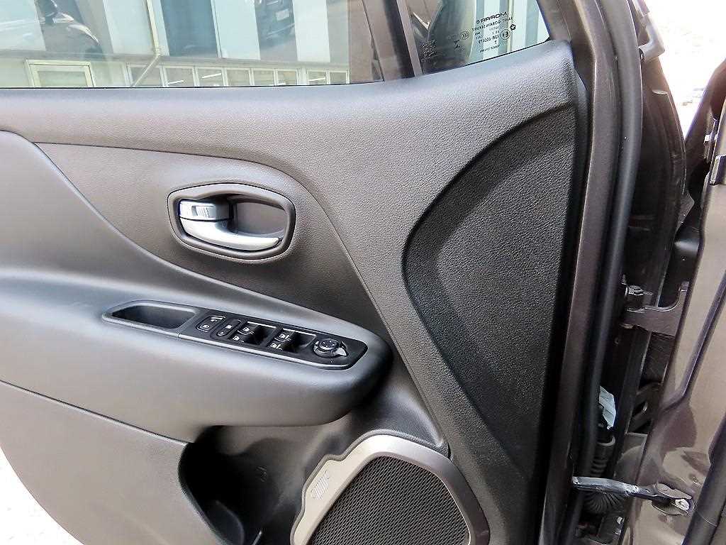 Jeep Renegade - Vista 11