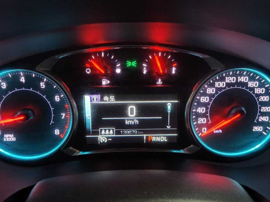 Chevrolet Malibu - Vista 10