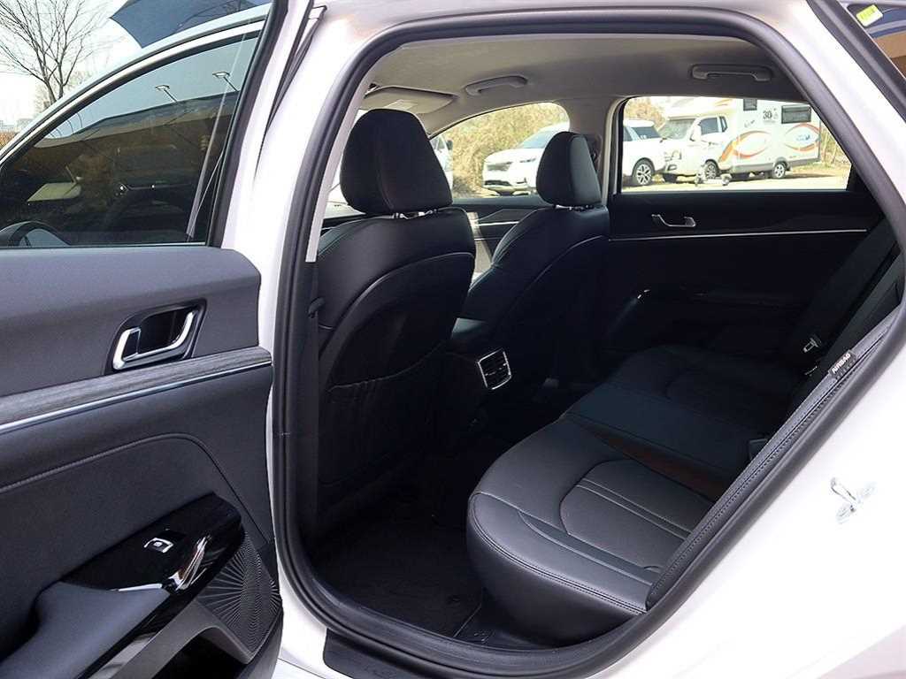 KIA K5 2025 Blanco - Importación desde Corea - HF Imports Iquique - Foto 16