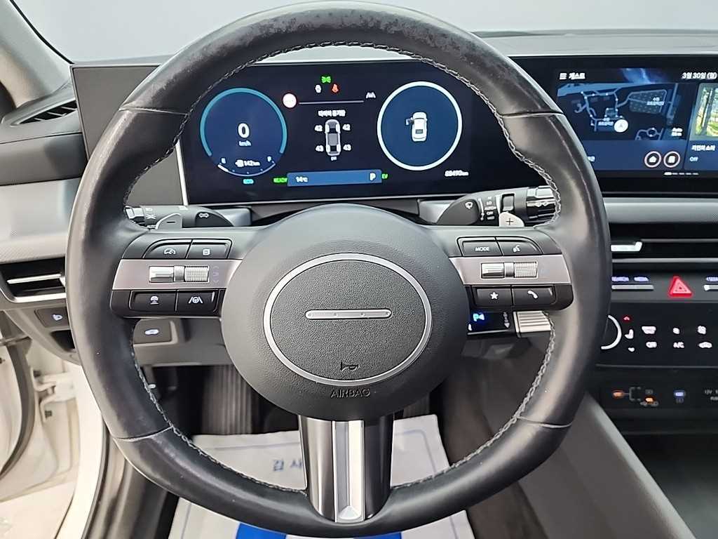 HYUNDAI Sonata - Vista 9