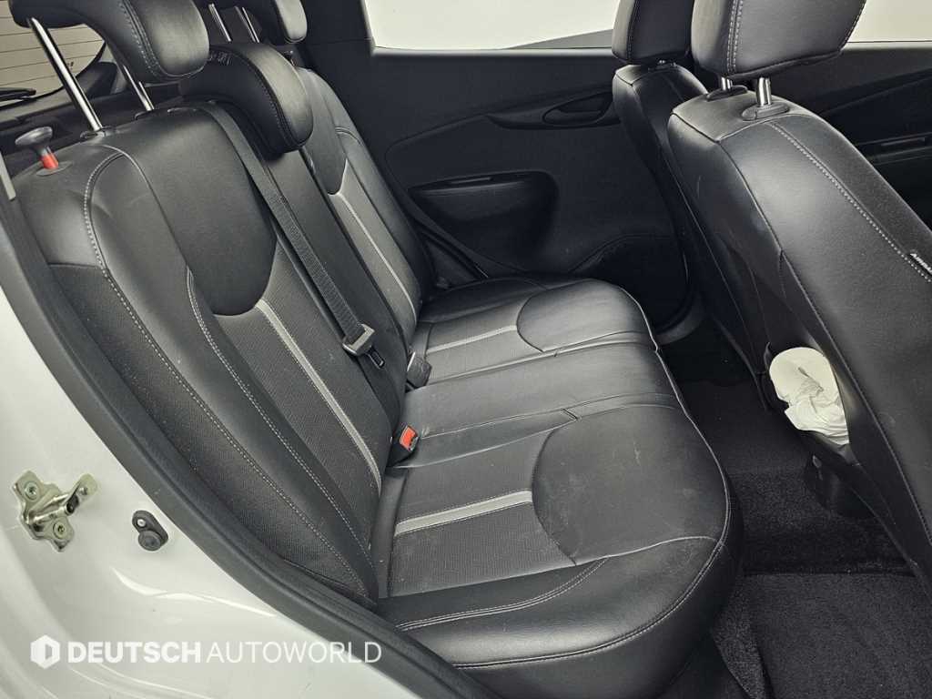 Chevrolet Spark - Vista 12