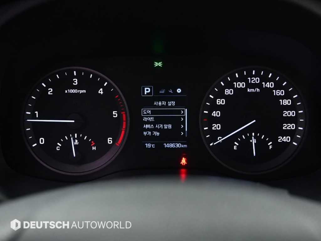 HYUNDAI Tucson - Vista 8