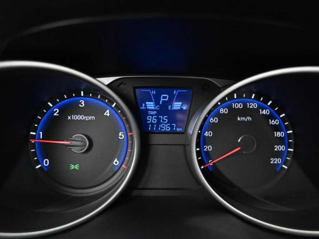 HYUNDAI Tucson - Vista 8